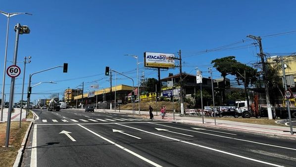 Aparelhos já estão funcionando em caráter educativo; fiscalização de velocidade vai começar na próxima segunda-feira (5)