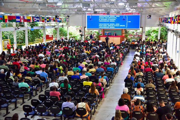 Famílias participam de toda a programação do seminário por Rodrigo Gavini