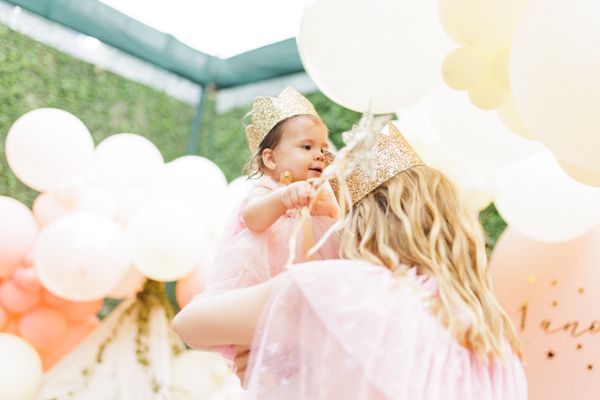  Sofia e Fábio Portela celebram o primeiro aniversário de Ana