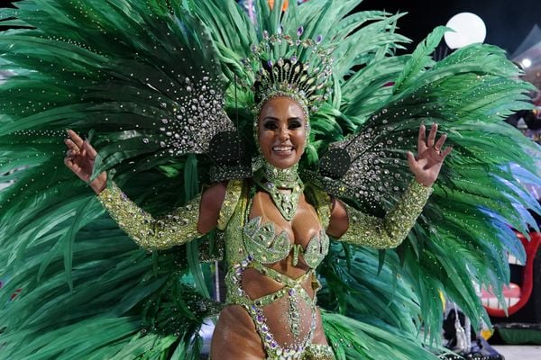 Musa da Boa Vista no Sambão do Povo no Carnaval de Vitória 2023
