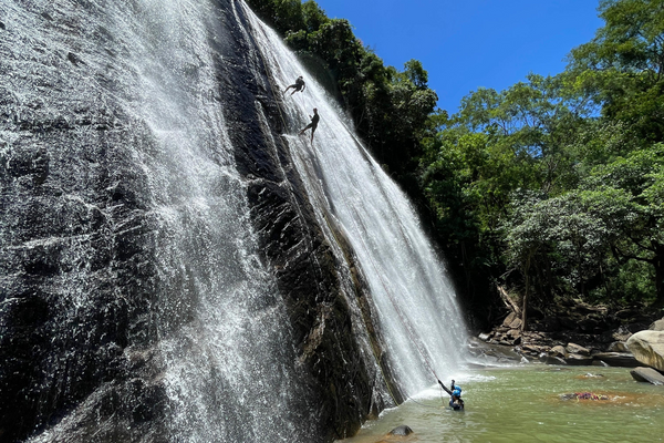 Cachoeira do Palito é um ponto famoso entre os praticantes de rapel