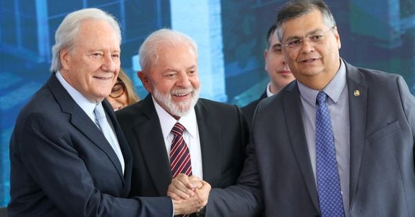 Ex-ministro da corte passa a integrar gestão Lula, assumindo cargo aberto após aprovação de Flávio Dino para o Supremo