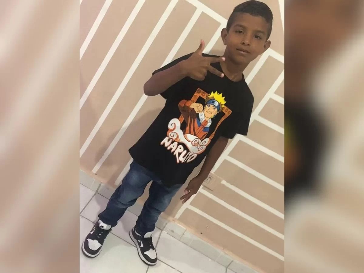 Corpo da criança foi encontrado em estado de decomposição em uma área aberta na zona sul de São Paulo; um dos detidos é parente da vítima
