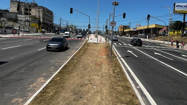 Radares passaram a multar, nesta segunda (5), quem exceder o limite da via; saiba onde ficam os aparelhos e a velocidade máxima em cada trecho