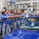 Imagem - Ao lado de Lula, CEO da Volks anuncia R$ 16 bi em investimentos no país
