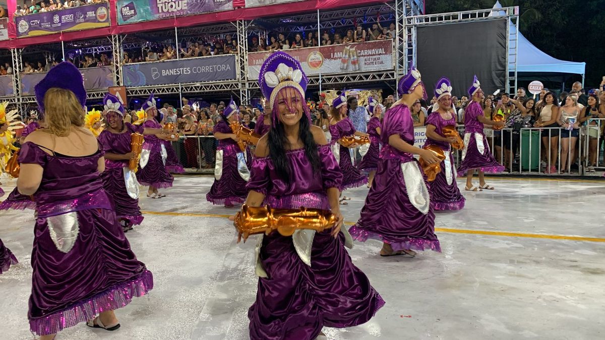 Mocidade da Praia é a 2ª escola a desfilar nesta sexta-feira (2) no Sambão do Povo por Beatriz Heleodoro