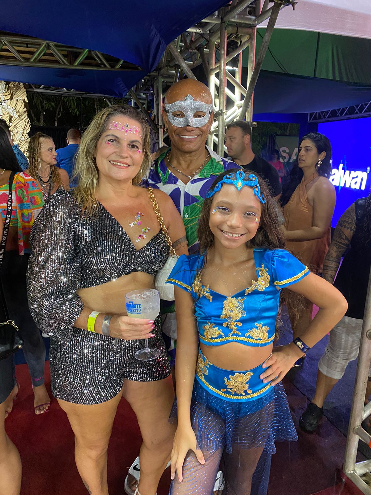 Rutilea Auret, Ana Beatriz Milard e Rogério Milard no Carnaval de Vitória