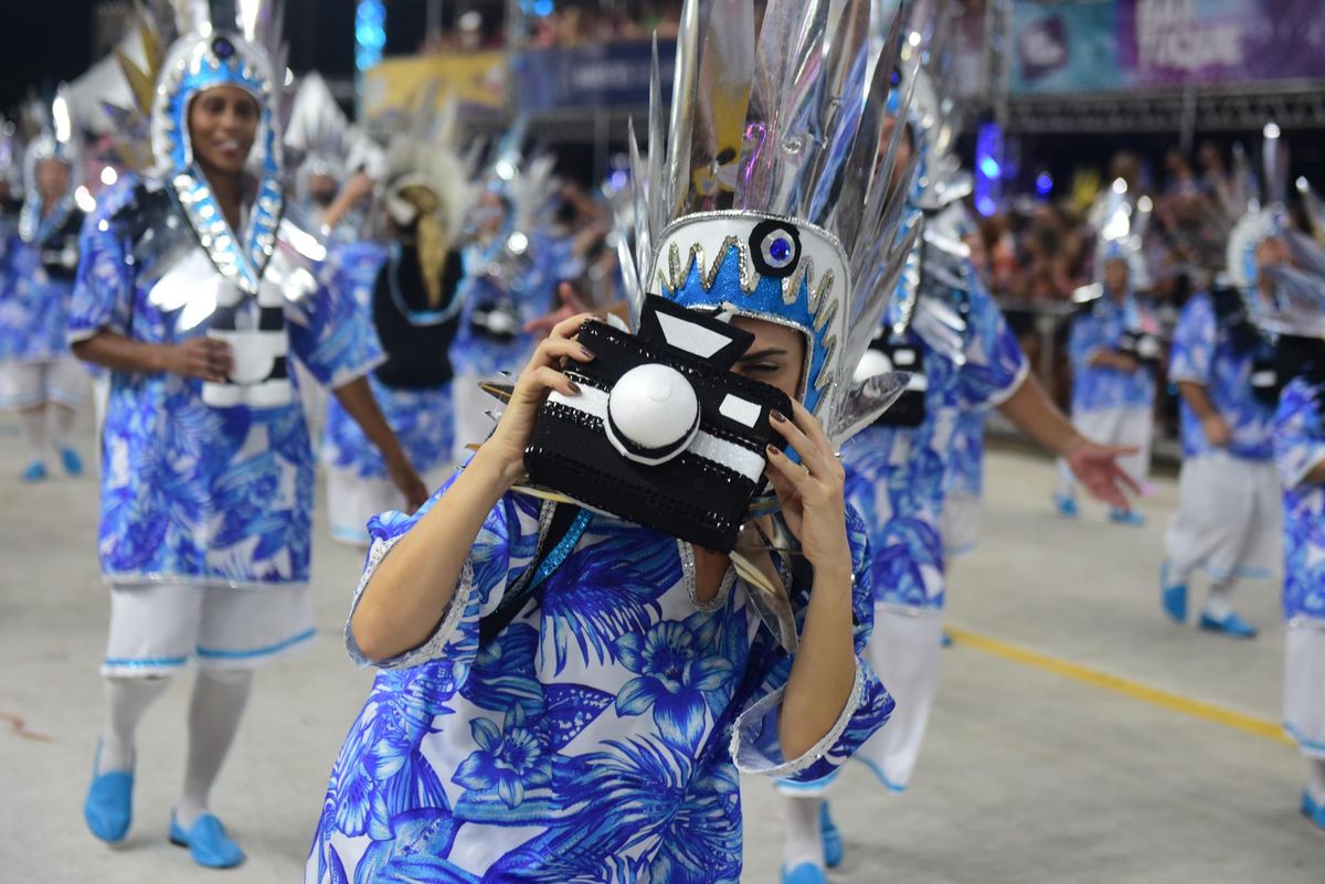 Confira o desfile da Novo império Carnaval de Vitória 2024 por Ricardo Medeiros