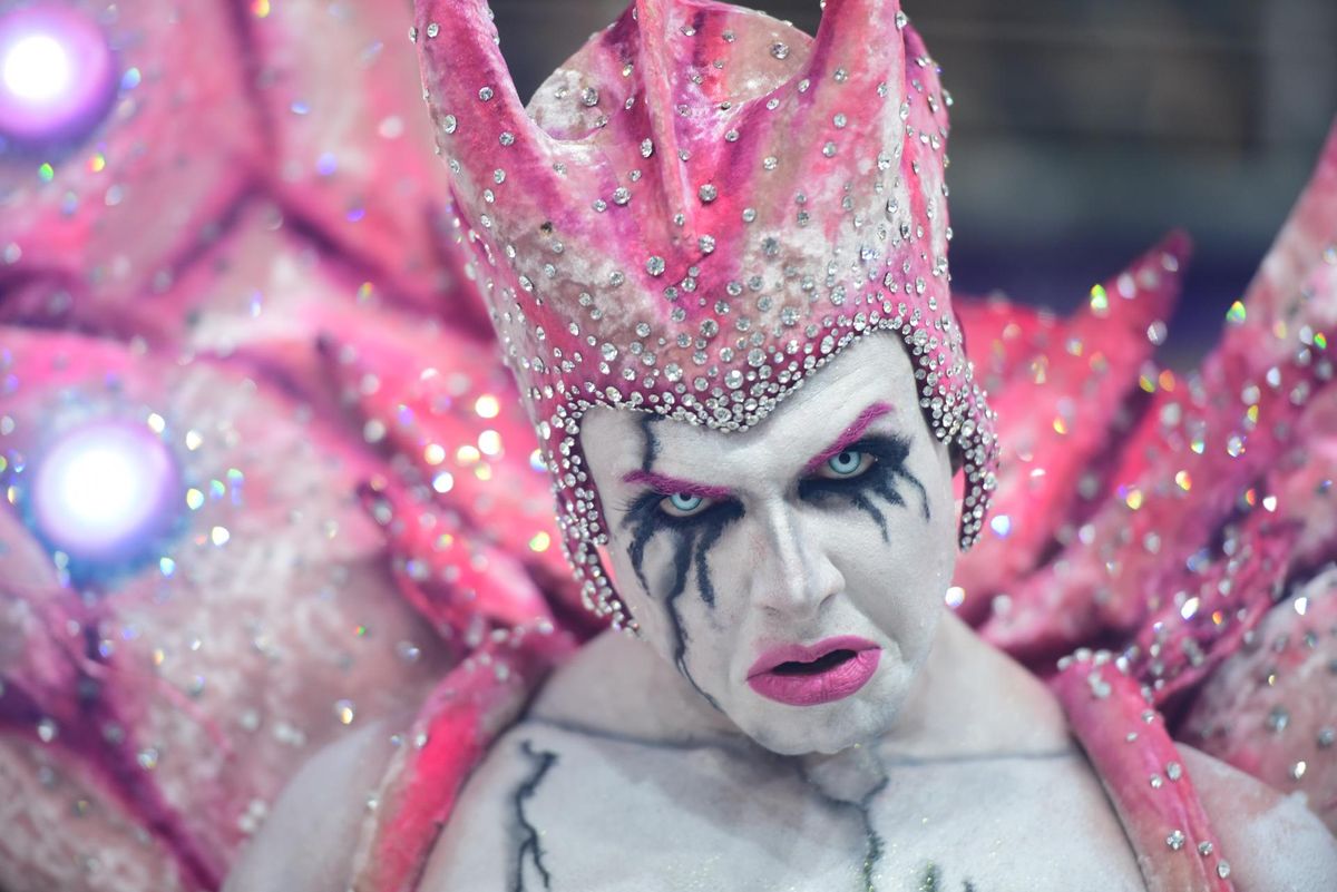 Confira o desfile da Novo império Carnaval de Vitória 2024 por Ricardo Medeiros