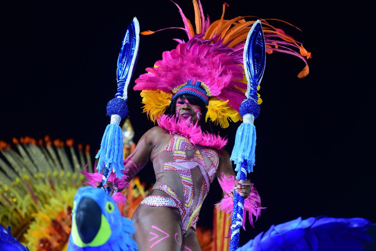 Confira o desfile da Novo império Carnaval de Vitória 2024 por Ricardo Medeiros