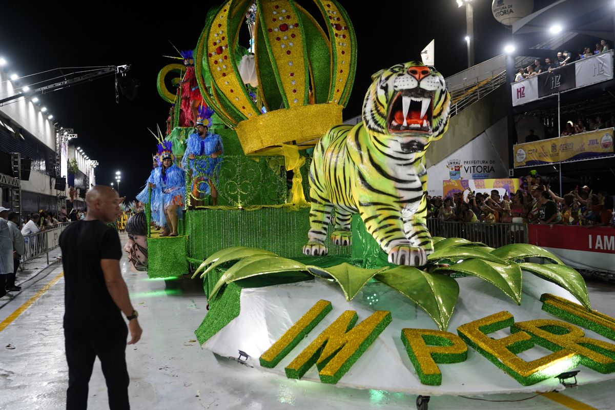 Império de Fátima foi a quinta escola a desfilar no Sambão do Povo por Vitor Jubini