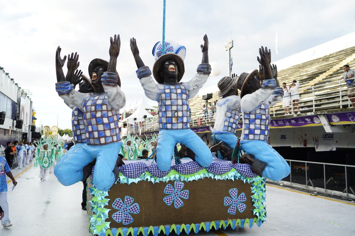 Independente de Eucalipto foi a última a entrar no Sambão do Povo entre as escolas do Grupo A por Vitor Jubini