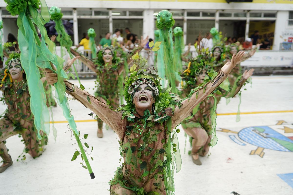 Independente de Eucalipto foi a última a entrar no Sambão do Povo entre as escolas do Grupo A por Vitor Jubini