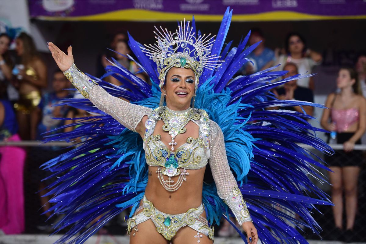 Confira o desfile da Boa Vista no Carnaval de Vitória 2024    por Ricardo Medeiros