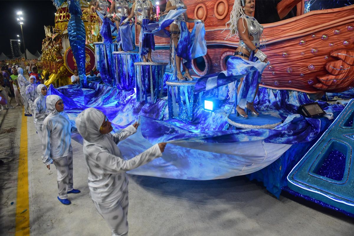 Confira o desfile da Boa Vista no Carnaval de Vitória 2024    por Ricardo Medeiros