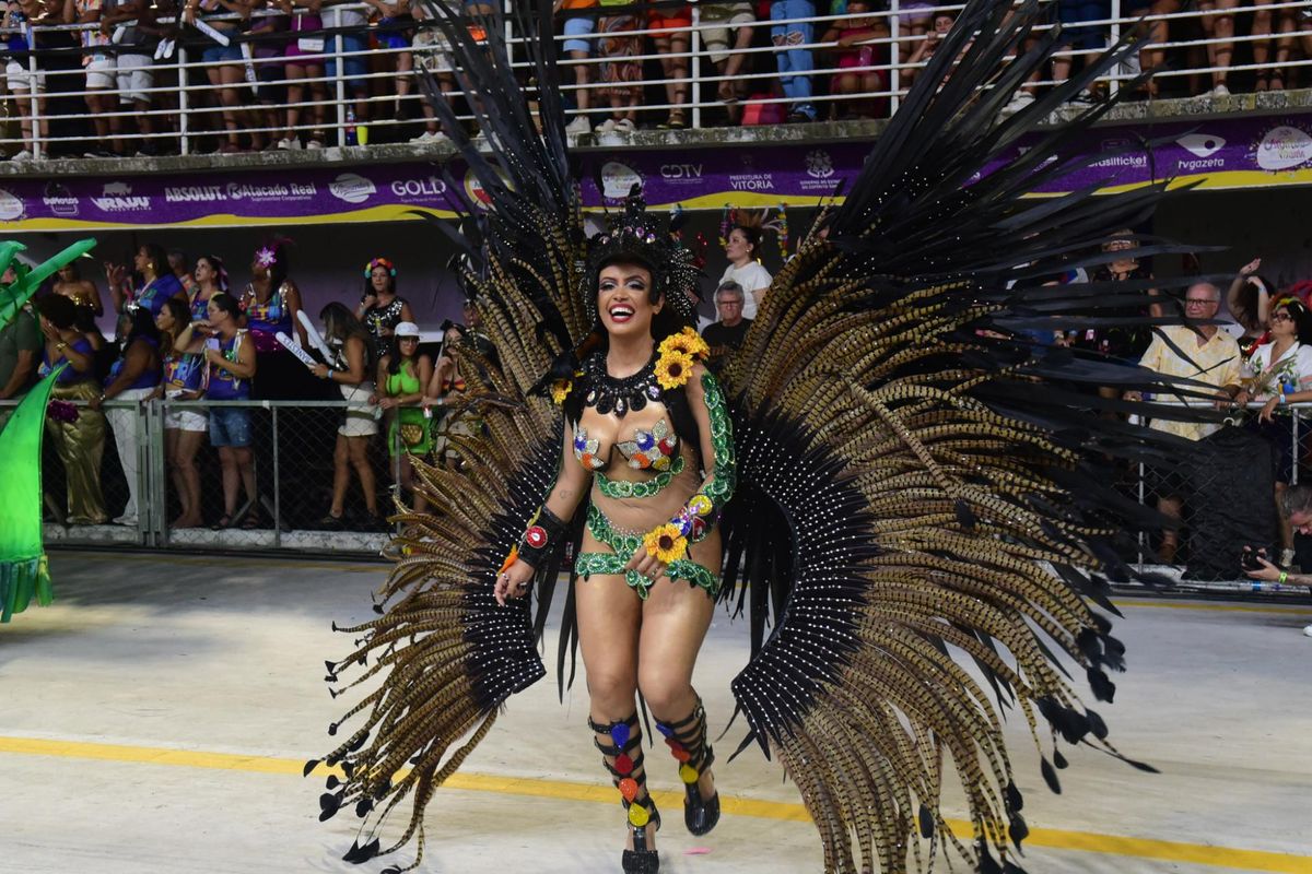 Confira o desfile da Boa Vista no Carnaval de Vitória 2024   por Carlos Alberto Silva