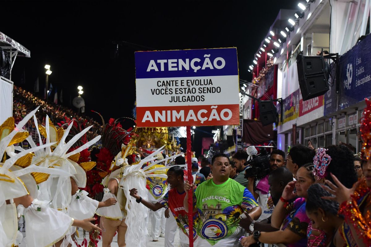 Confira o desfile da Boa Vista no Carnaval de Vitória 2024   por Carlos Alberto Silva