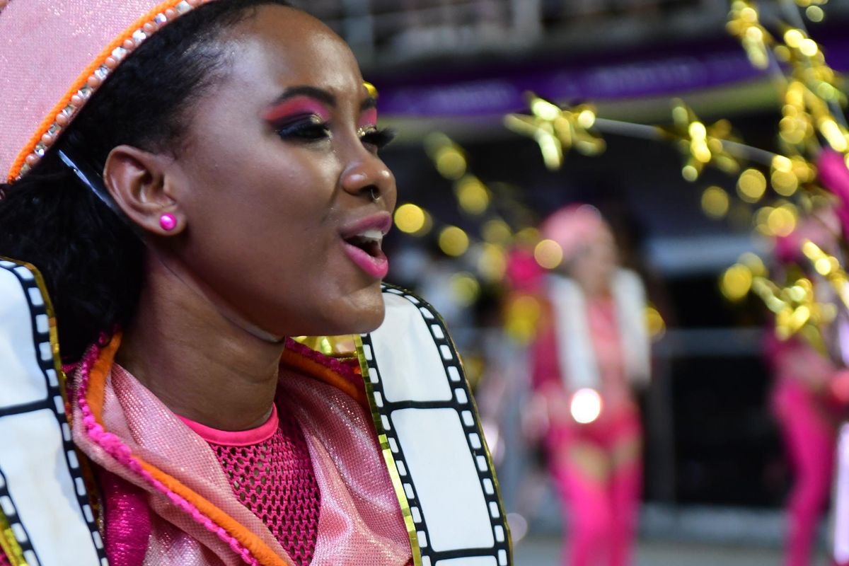 Confira o desfile da Chegou O Que Faltava no Carnaval de Vitória 2024      por Rodrigo Gavini 