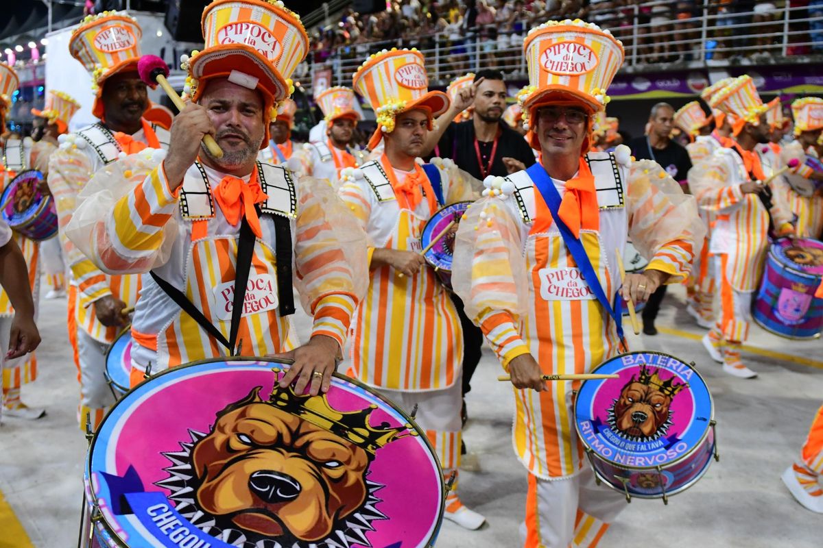 Confira o desfile da Chegou O Que Faltava no Carnaval de Vitória 2024      por Rodrigo Gavini 