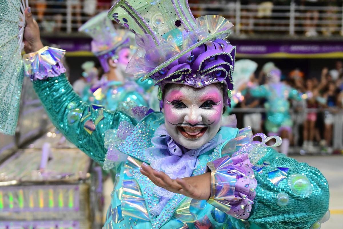 Confira o desfile da Chegou O Que Faltava no Carnaval de Vitória 2024     