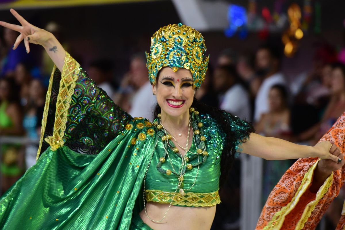 Confira o desfile da Jucutuquara no Carnaval de Vitória 2024 por Carlos Alberto