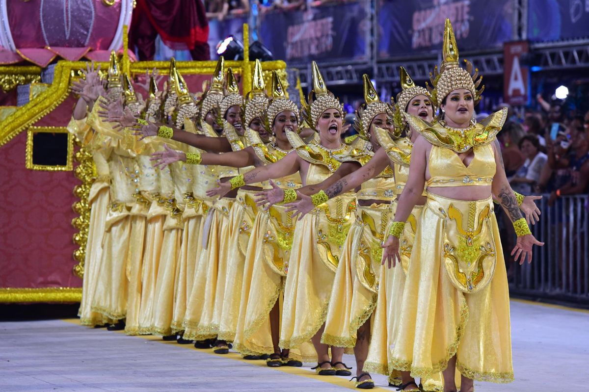 Confira o desfile da Jucutuquara no Carnaval de Vitória 2024 por Carlos Alberto