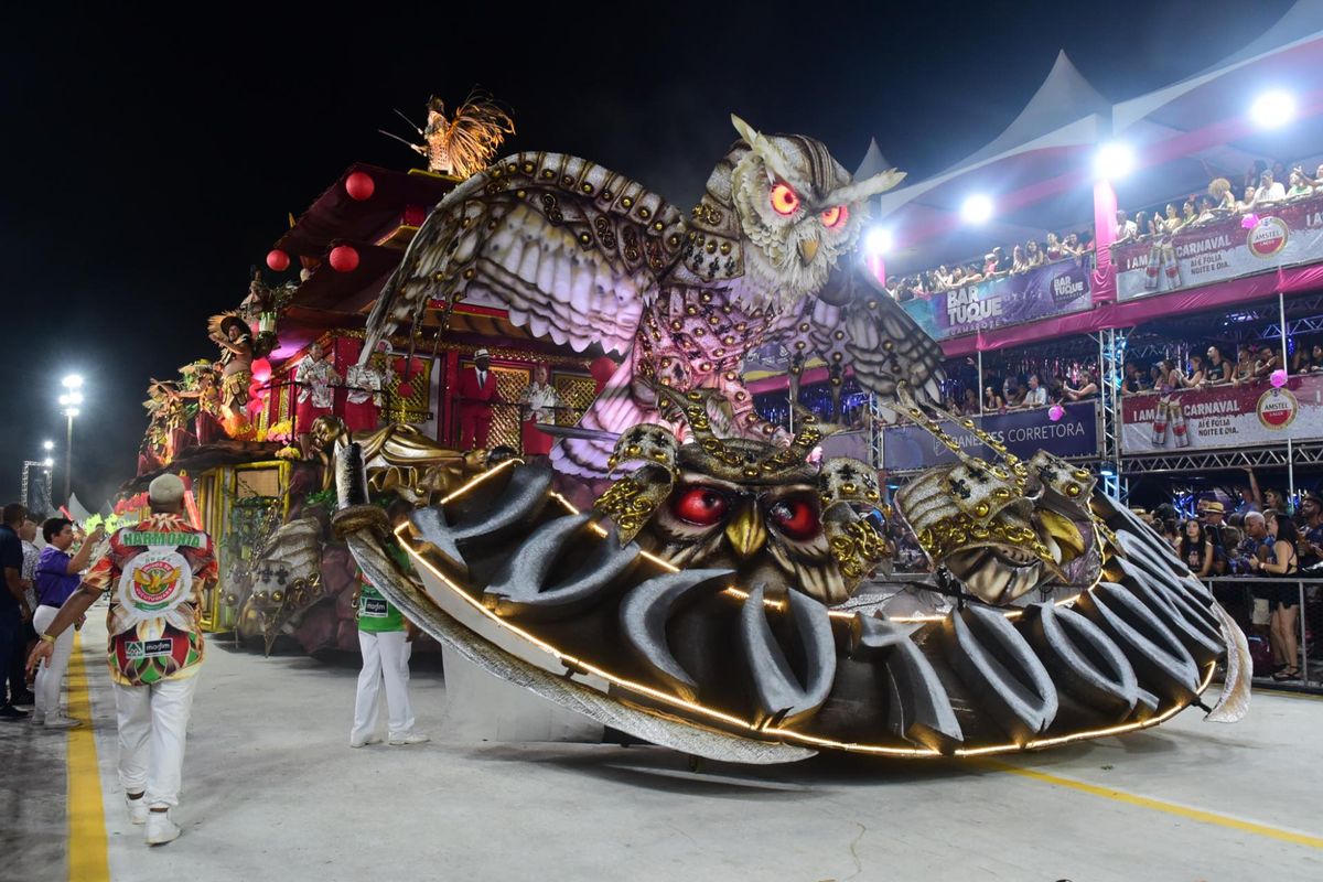 Confira o desfile da Jucutuquara no Carnaval de Vitória 2024 por Carlos Alberto