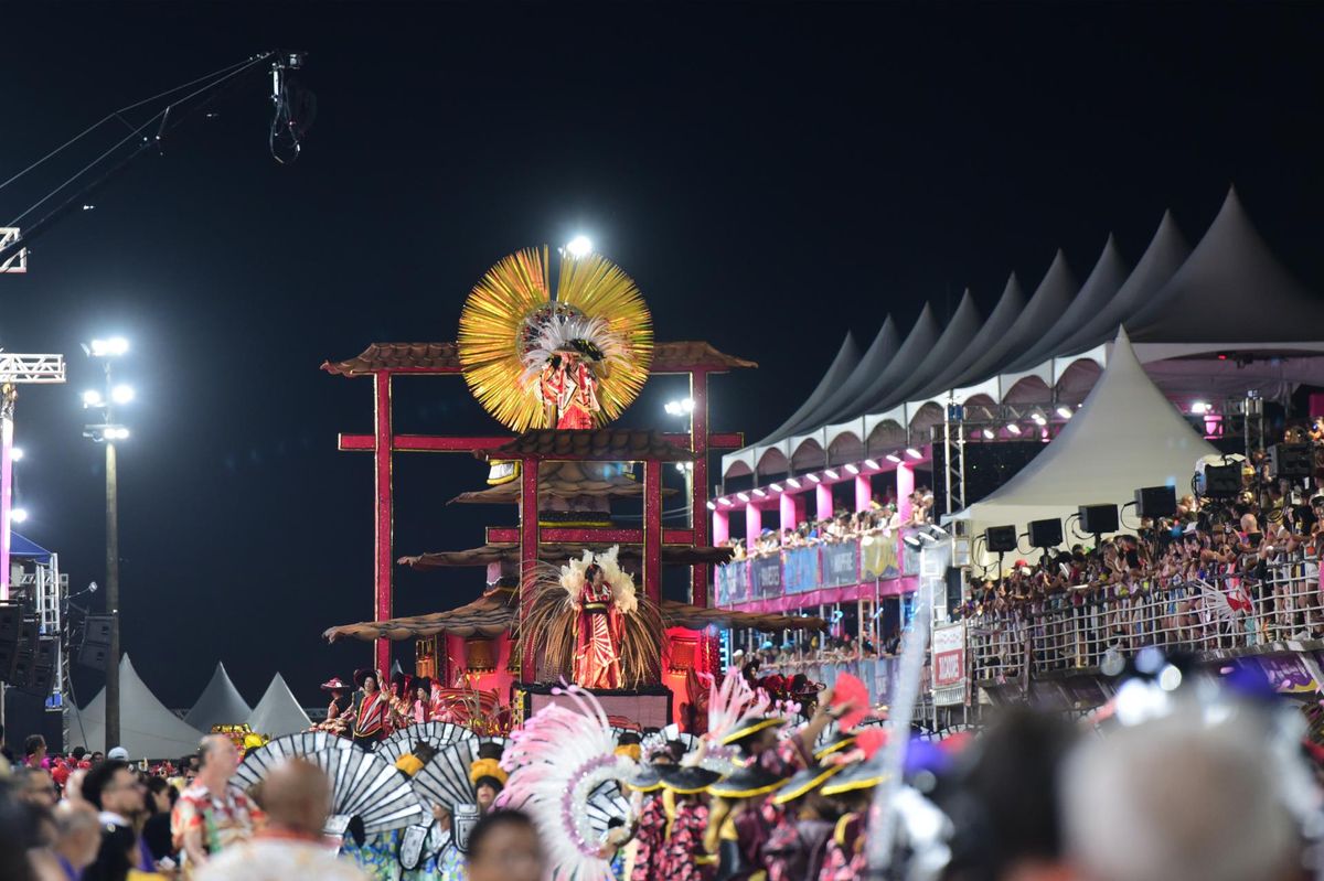 Confira o desfile da Jucutuquara no Carnaval de Vitória 2024 por Carlos Alberto