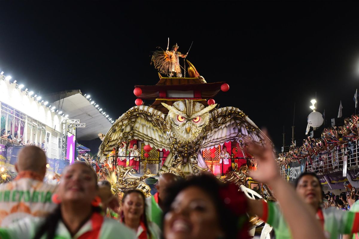 Confira o desfile da Jucutuquara no Carnaval de Vitória 2024 por Carlos Alberto