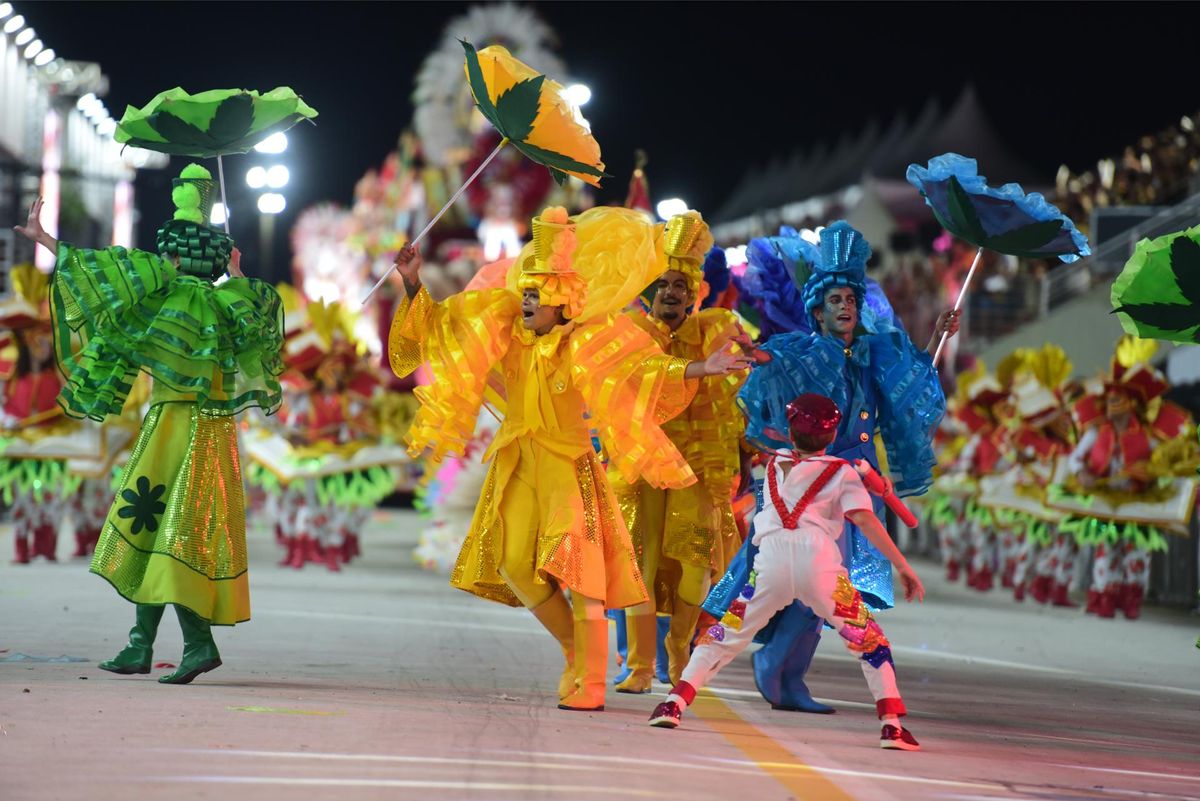 Confira o desfile da Mocidade Unida da Glória no Carnaval de Vitória 2024     por Ricardo Medeiros 