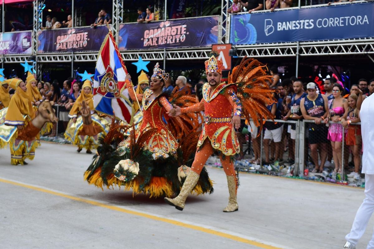Confira o desfile da Pega no Samba no Carnaval de Vitória 2024 por Rodrigo Gavini
