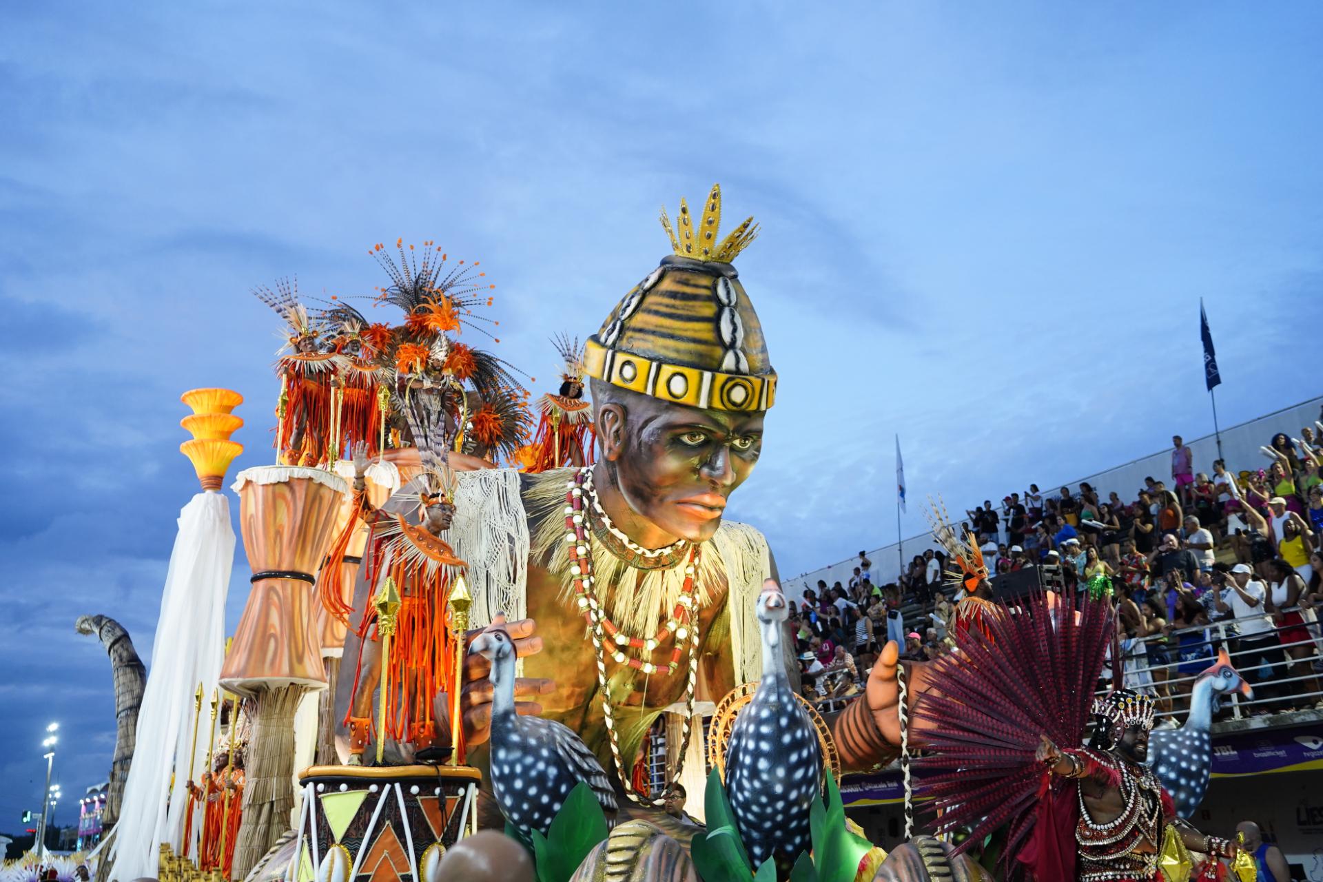 Confira o desfile da Piedade no Carnaval de Vitória 2024      