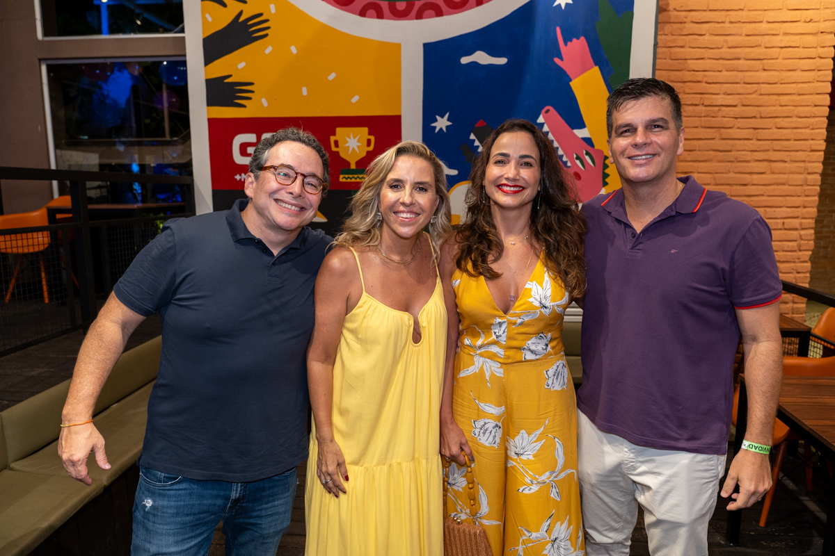 Nelson Teixeira e Bartira Almeida, Aline Stefanon e Henrique Andrade