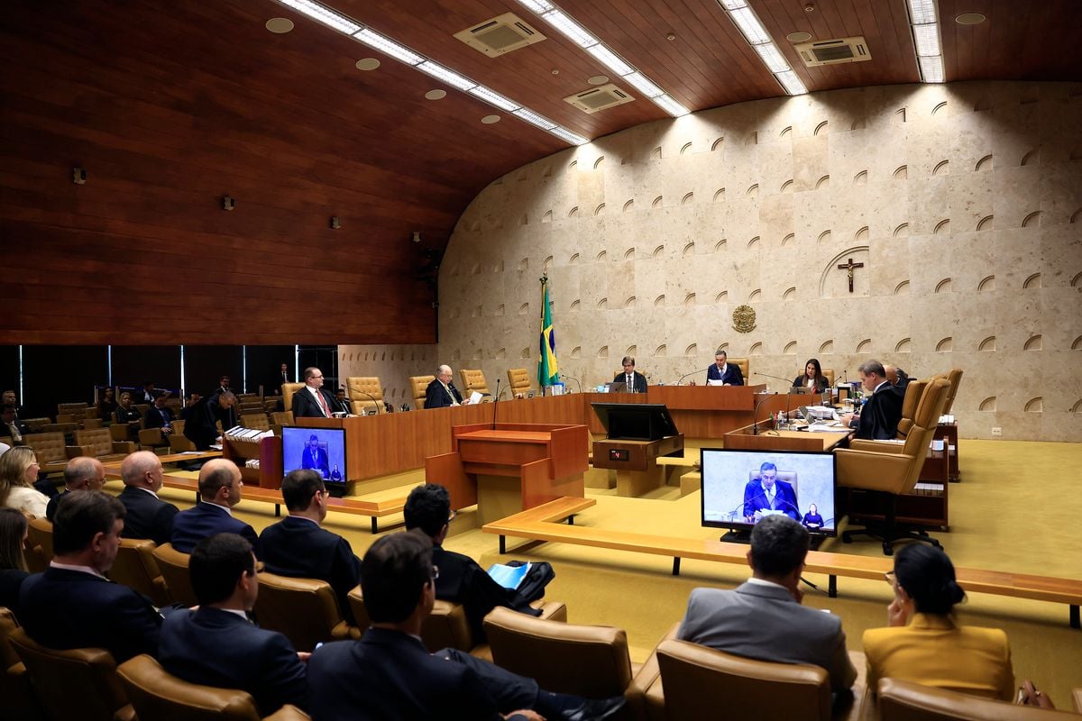 Sessão plenária do Supremo Tribunal Federal (STF)