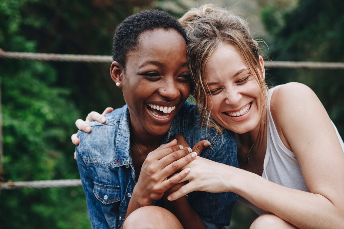 Além das questões emocionais e mentais, a amizade já é estudada como um fator importante na melhora da saúde física