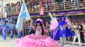 Desfile da Escola de Samba Novo Império