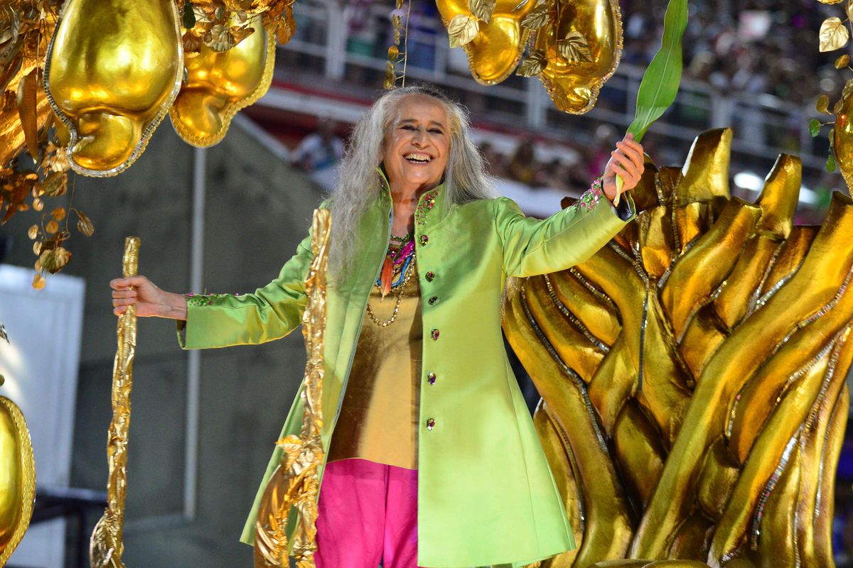 Maria Bethânia como destaque da Mangueira, na segunda noite dos desfiles das escolas de samba do Rio de Janeiro, na Marquês de Sapucaí