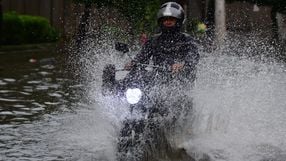 Chuva pegou os moradores da Grande Vitória de surpresa nesta quinta (15)