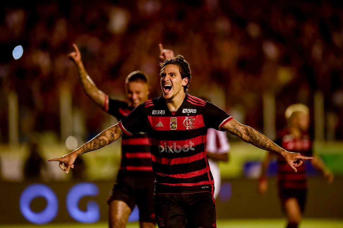 Pedro deixou sua marca duas vezes na vitória do Flamengo sobre o Bangu