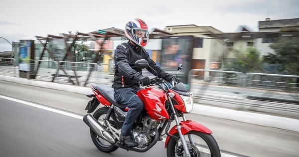 A compra de uma motocicleta usada requer alguns cuidados para que o comprador possa se resguardar de golpes e fazer um bom negócio