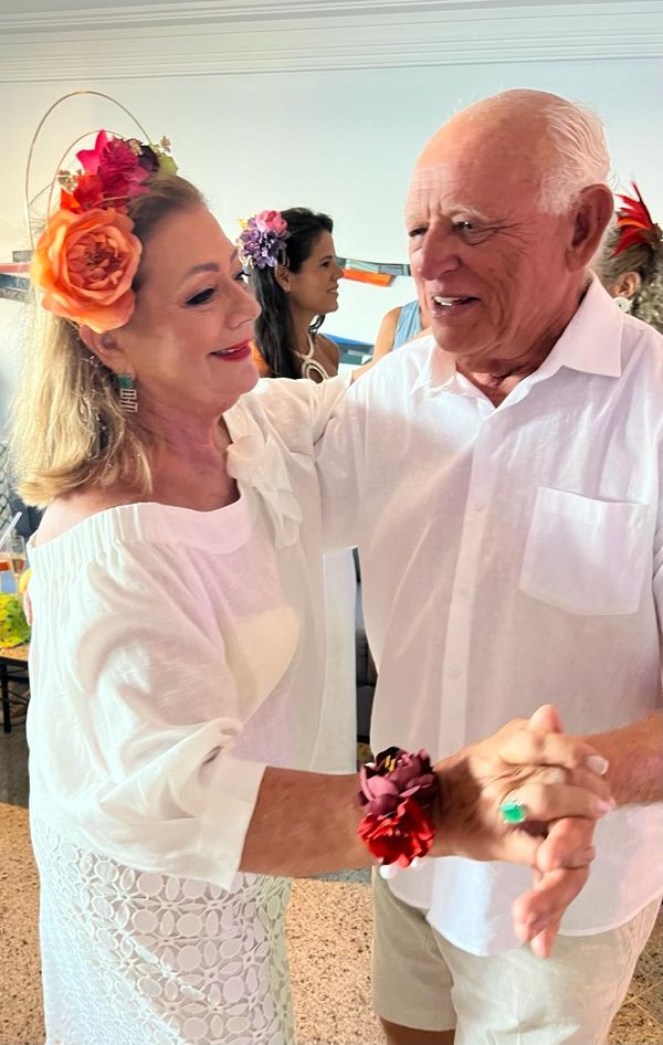 Aniversário de Helvia Abaurre