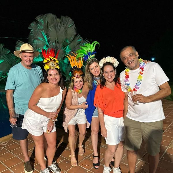 Carnaval entre amigos em Pedra Azul com Jose Mauro Fantoni, Renata Pessoti, Karina Mazzini, Rubia Galvão, Giovana Moyses e Julio Carlos Pereira.