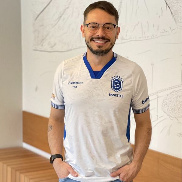 O gerente de marketing do Banestes, Rodolfo Harckbart, afirma que a campanha foi pensada junto a Fire e se tornou um projeto para os capixabas