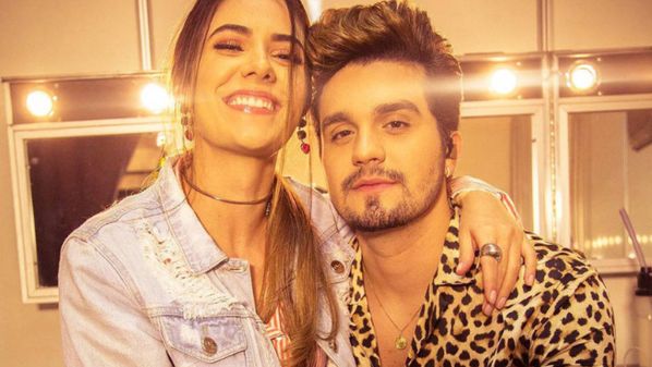 Cantor sertanejo está em viagem romântica pelo México com a amada