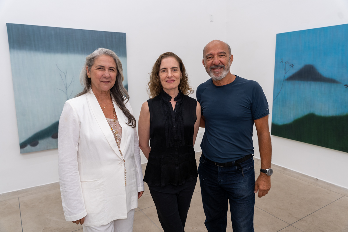 A exposição individual  'Um dia'  foi aberta nesta quarta-feira (21), na OÁ Galeria. na Capital