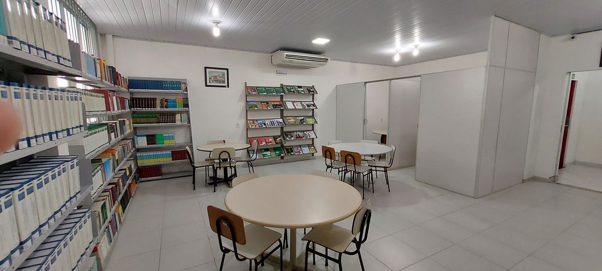 Biblioteca do Univc por Univc/Divulgação