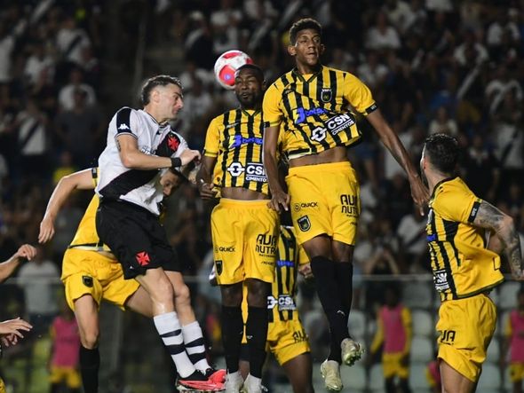 Vasco e Volta Redonda no Kleber Andrade, em Cariacica por Vitor Jubini