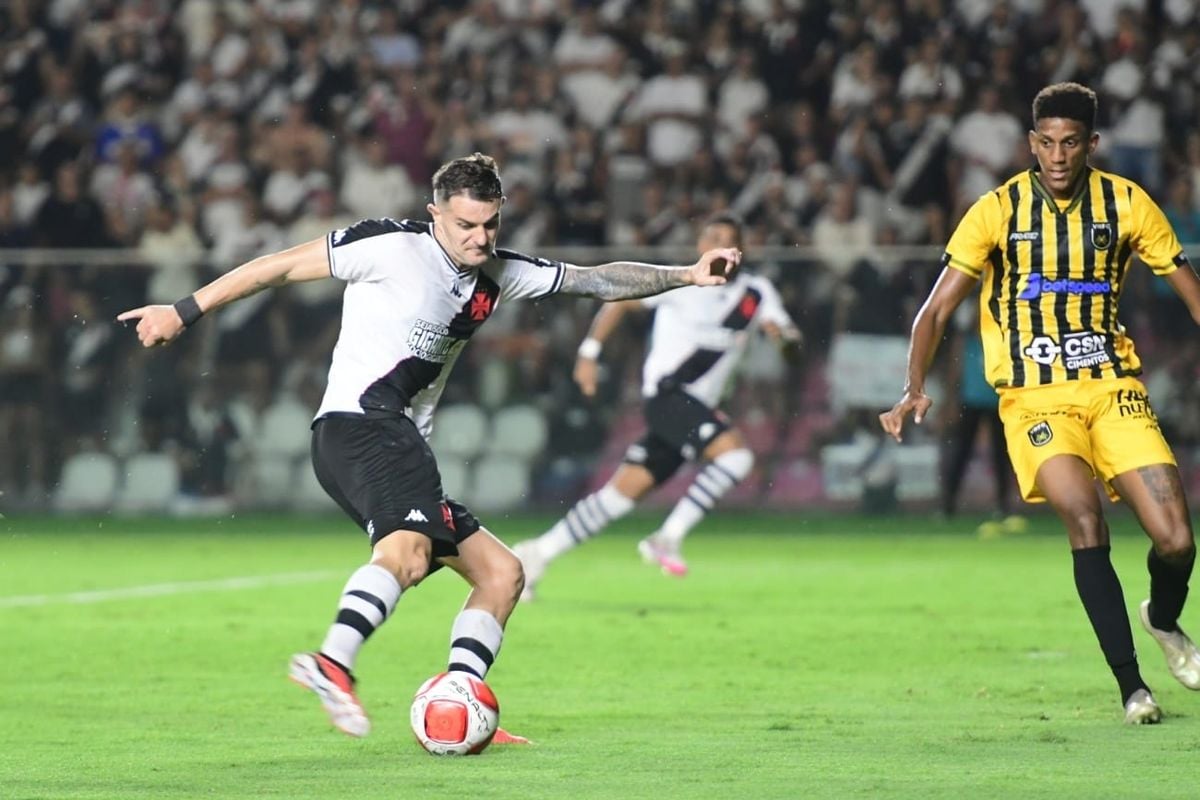 Vasco e Volta Redonda no Kleber Andrade, em Cariacica por Vitor Jubini
