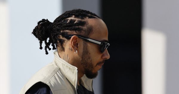 Heptacampeão da Fórmula 1 foi anunciado na escuderia italiana no dia 1 de fevereiro e vai deixar a Mercedes após 11 anos na equipe