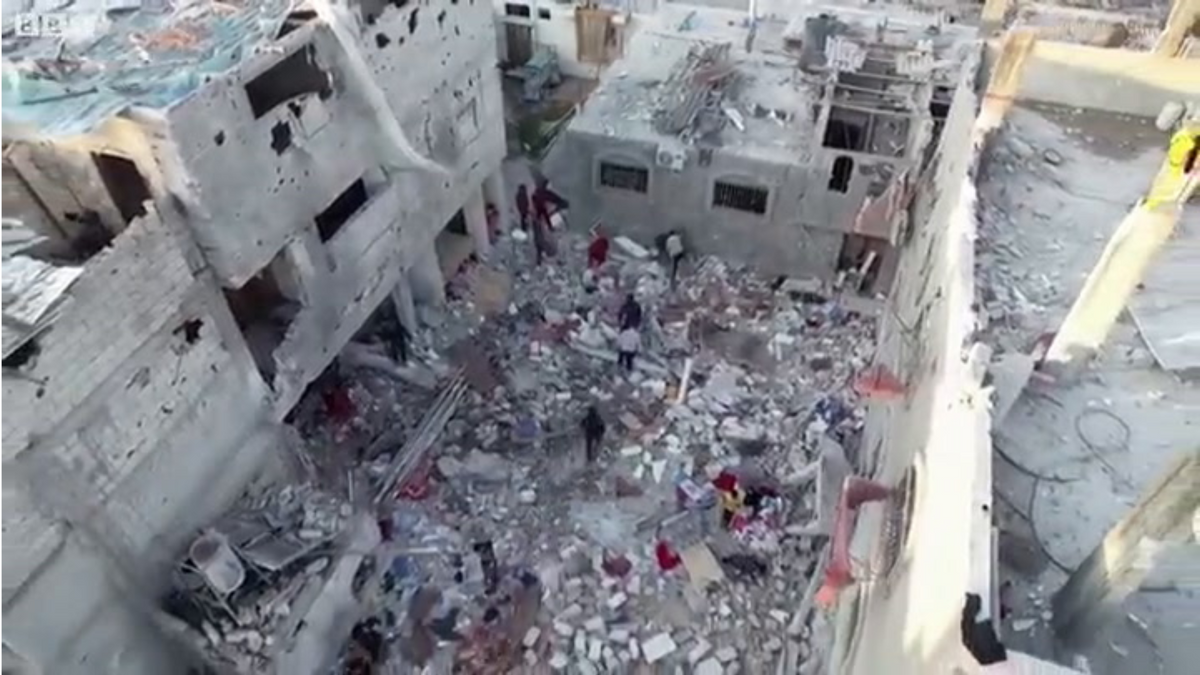 Drones mostram destruição em Gaza 100 dias após início da guerra